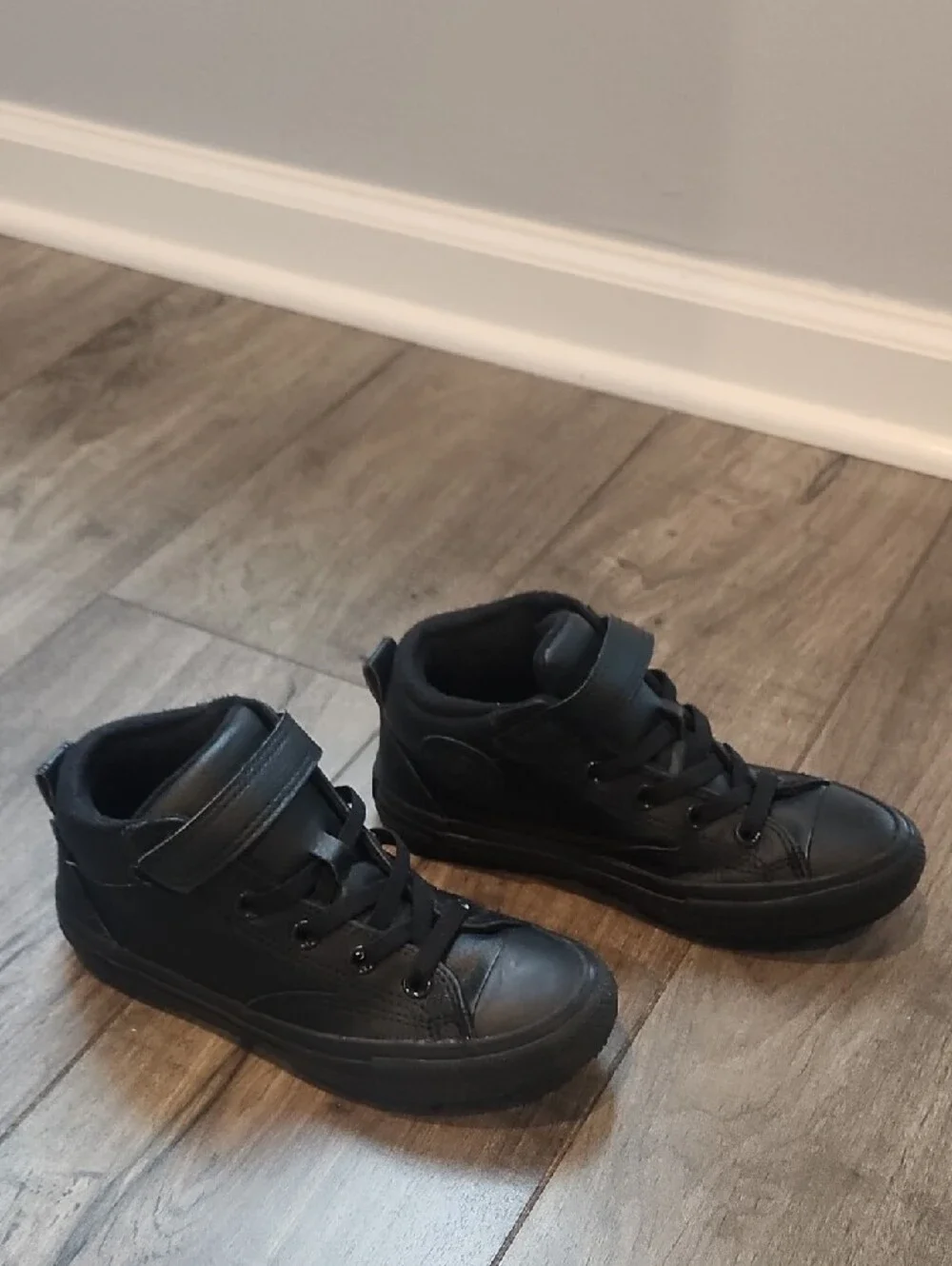 Converse Chuck Taylor All Star Madden Boot Sneakers